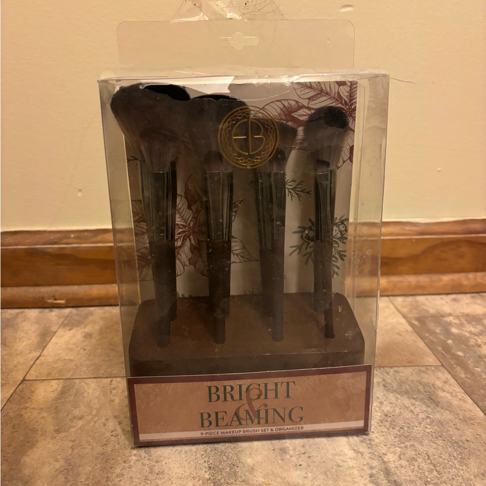 Marshalls Bright & Beaming Makeup Brush Set - Black